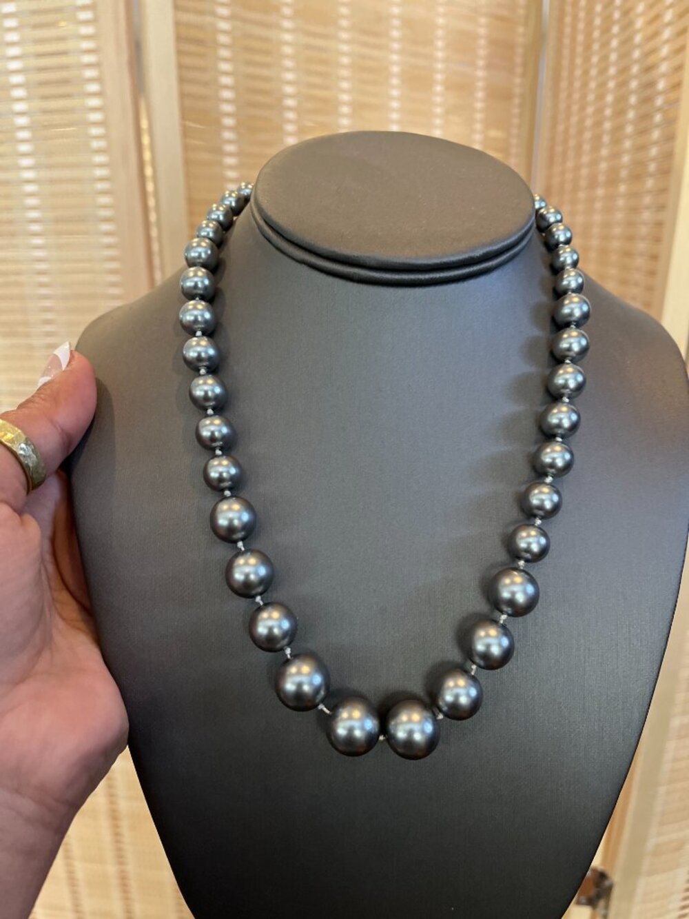 Simple Pearl String - Picture 3 of 3